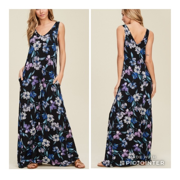 Dresses & Skirts - FLORAL MAXI DRESS
